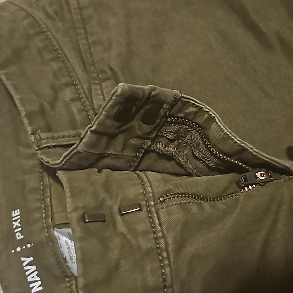 Old Navy Pixie Shorts - image 4